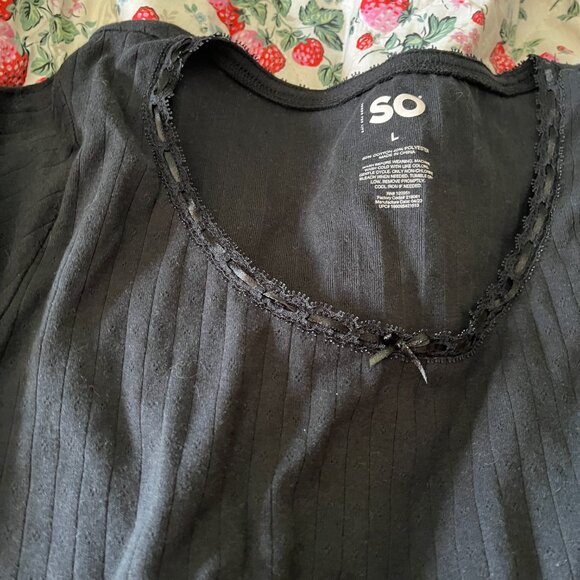 BLACK CROPPED POINTELLE TEE - Picture 2 of 4